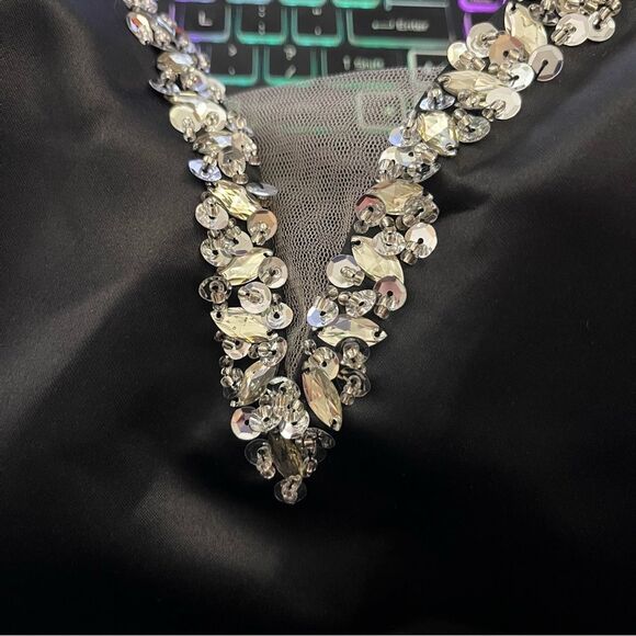 Vtg 90s Y2K Embellished Deep-V Fit & Flare Cocktail Dress Rhinestone Black 20 - Picture 4 of 6